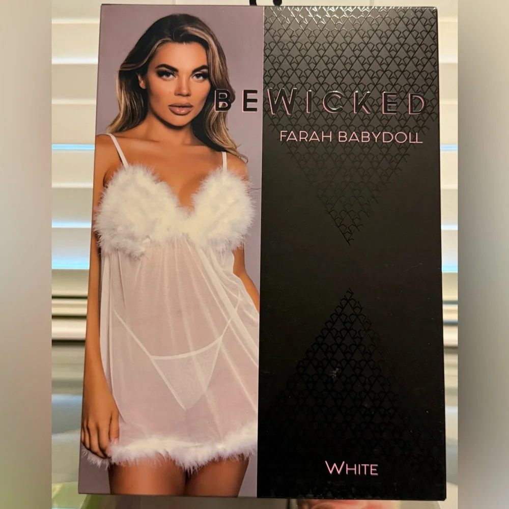 Be Wicked Farah Babydoll in Elegant White - Picture 1 of 9